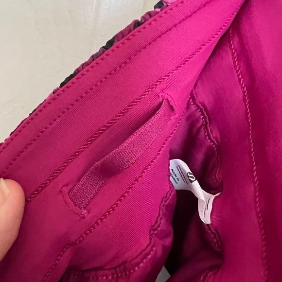 NWT Lululemon 🍋 Track That Mid-Rise Lined Short 5" inseam Cheetah Camo Size 4 - Picture 12 of 13